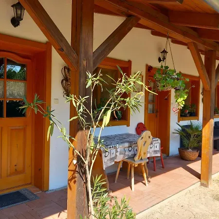 Apartment H&h Vendeghaz Balatonbereny